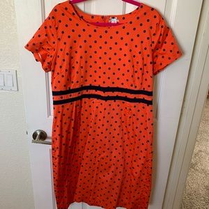 Adorable dress!